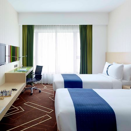Holiday Inn Express Hong Kong Kowloon East, An Ihg Hotel Pokój zdjęcie