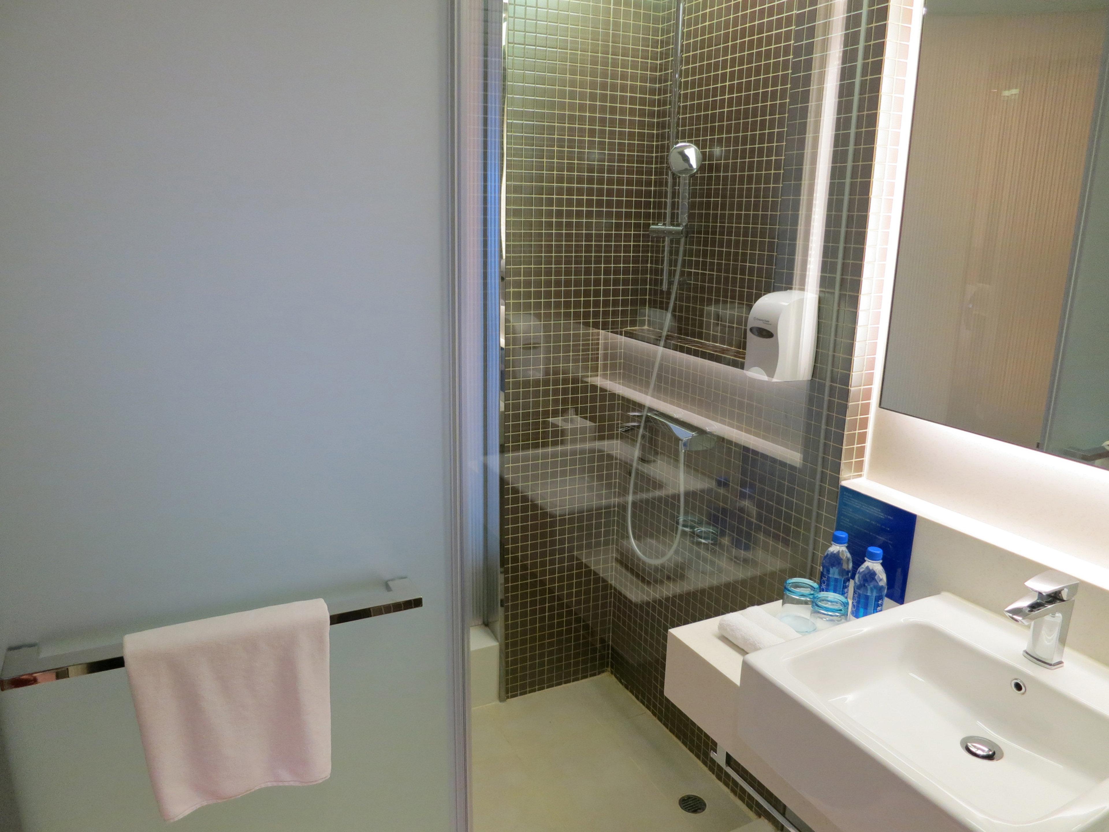 Holiday Inn Express Hong Kong Kowloon East, An Ihg Hotel Zewnętrze zdjęcie