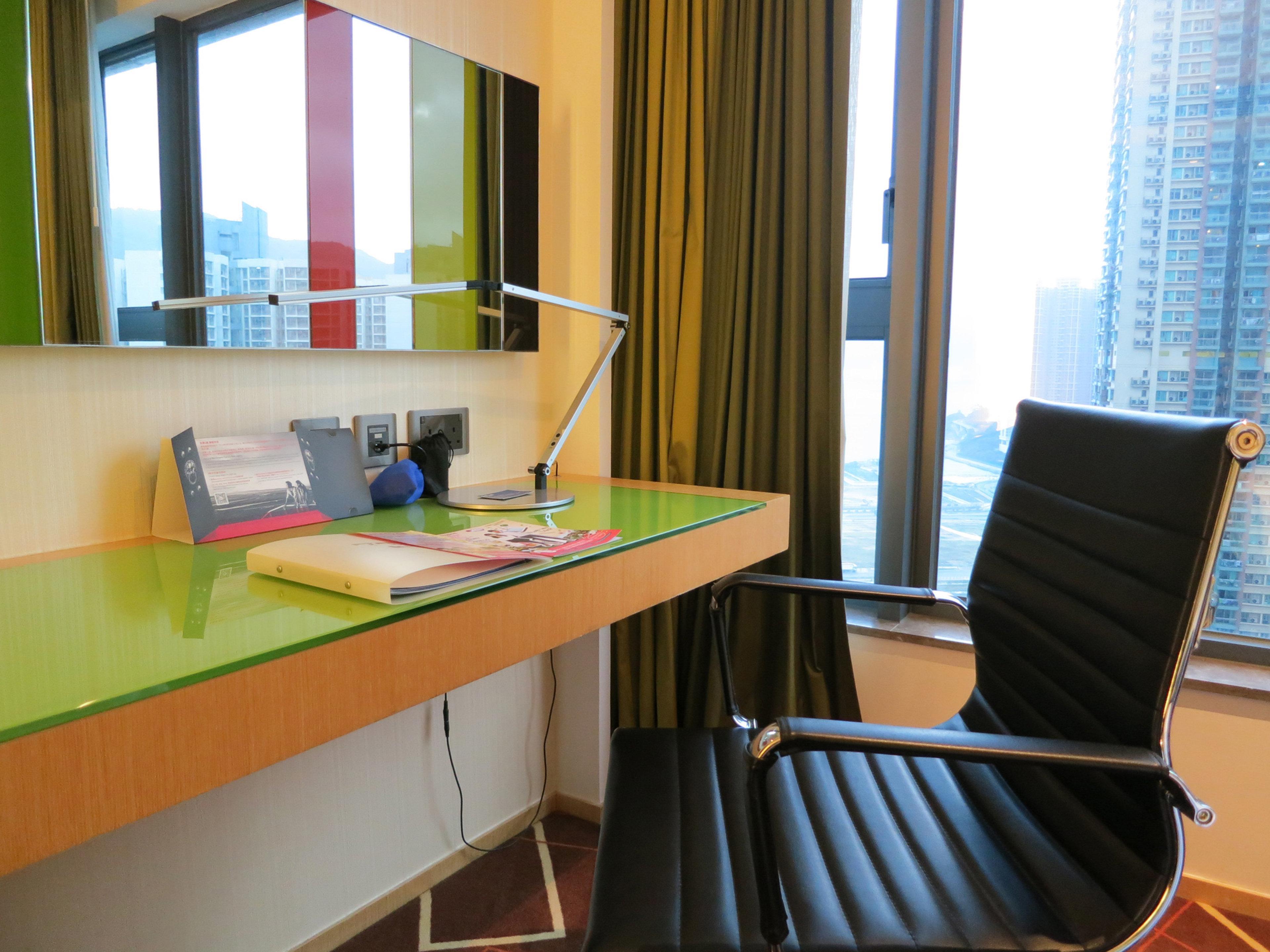 Holiday Inn Express Hong Kong Kowloon East, An Ihg Hotel Zewnętrze zdjęcie