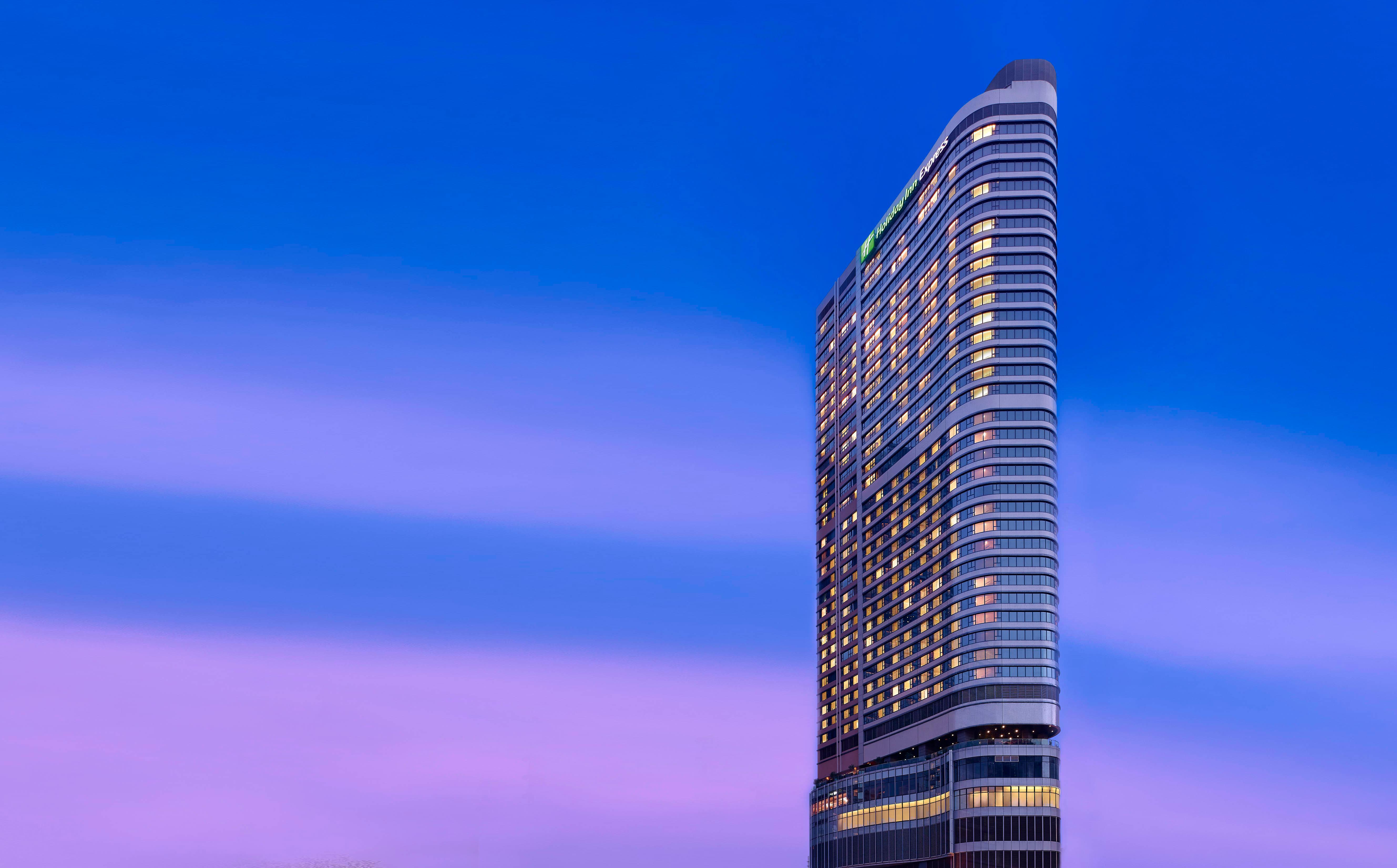 Holiday Inn Express Hong Kong Kowloon East, An Ihg Hotel Zewnętrze zdjęcie
