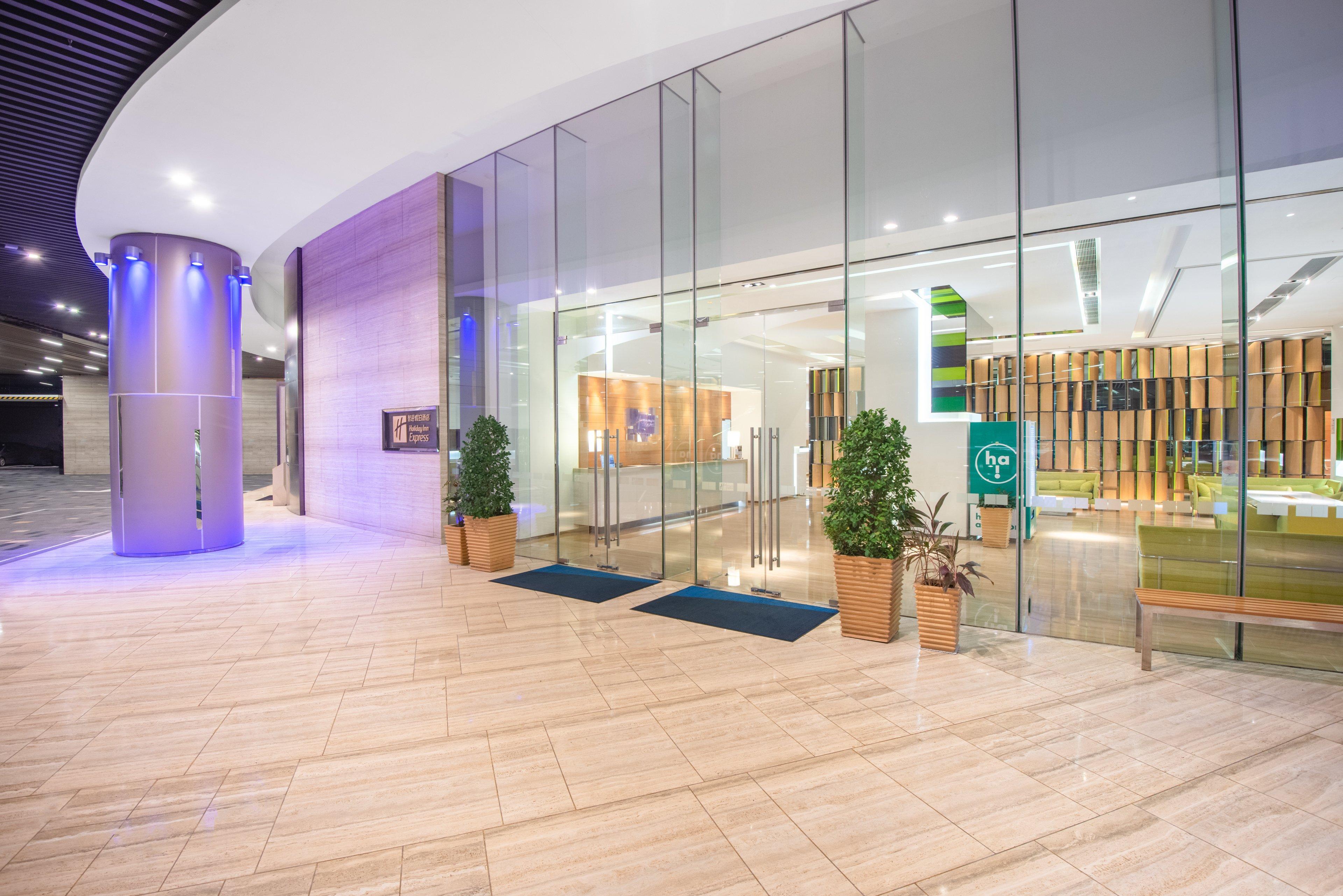 Holiday Inn Express Hong Kong Kowloon East, An Ihg Hotel Zewnętrze zdjęcie